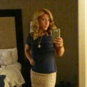 Meet your Posher, Litza